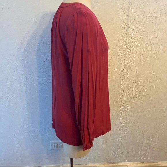 Time and Tru Long Sleeve Lace Up Front Peasant Top Small - Picture 3 of 5